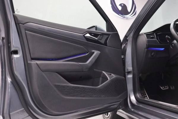 Foto do veiculo VOLKSWAGEN JETTA GLI