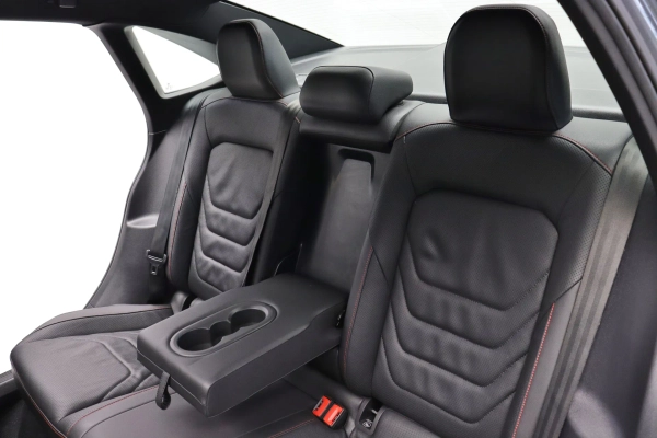 Foto do veiculo VOLKSWAGEN JETTA GLI