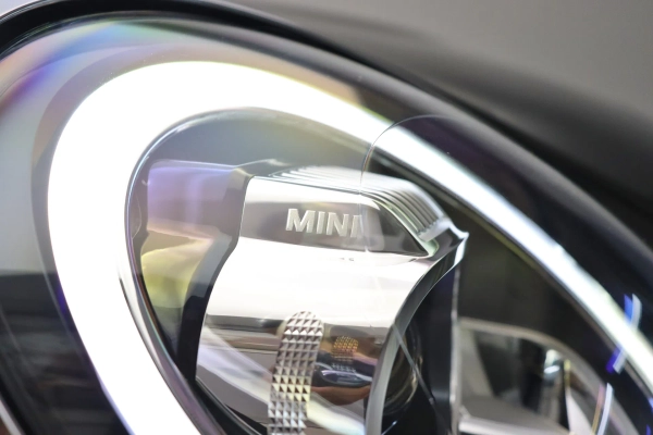 Foto do veiculo MINI COOPER S