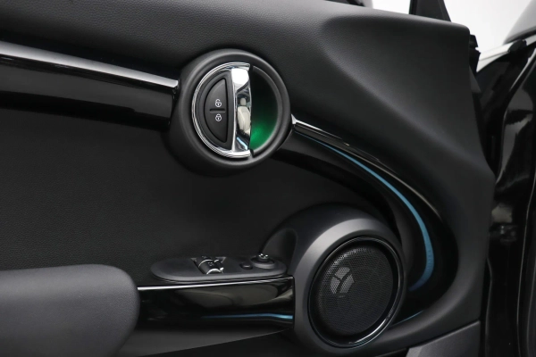 Foto do veiculo MINI COOPER S