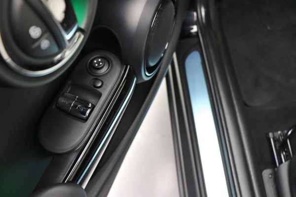 Foto do veiculo MINI COOPER S