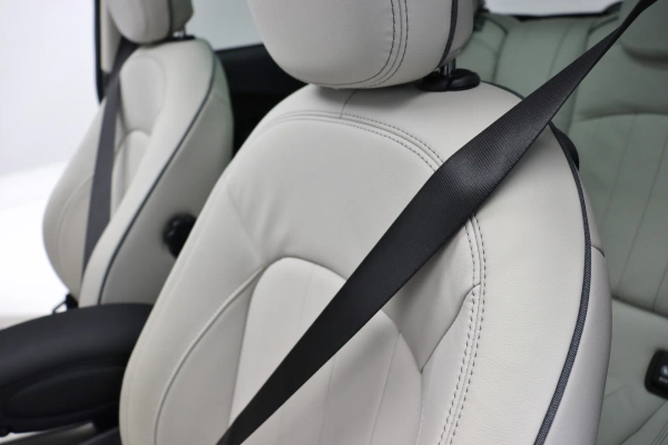 Foto do veiculo MINI COOPER S