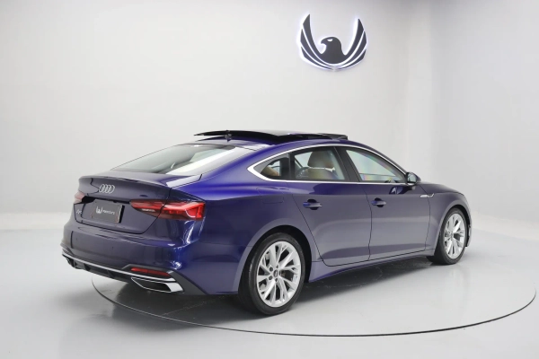 Foto do veiculo AUDI A5 SPORTBACK PRESTIGE PLUS