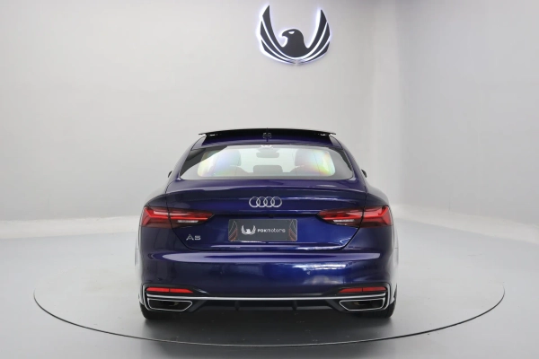 Foto do veiculo AUDI A5 SPORTBACK PRESTIGE PLUS