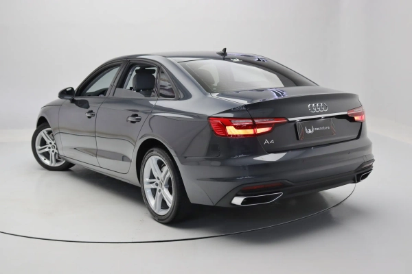 Foto do veiculo AUDI A4 PRESTIGE