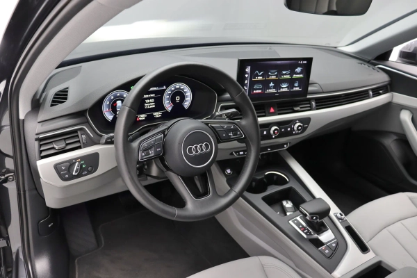 Foto do veiculo AUDI A4 PRESTIGE