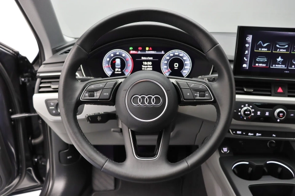 Foto do veiculo AUDI A4 PRESTIGE