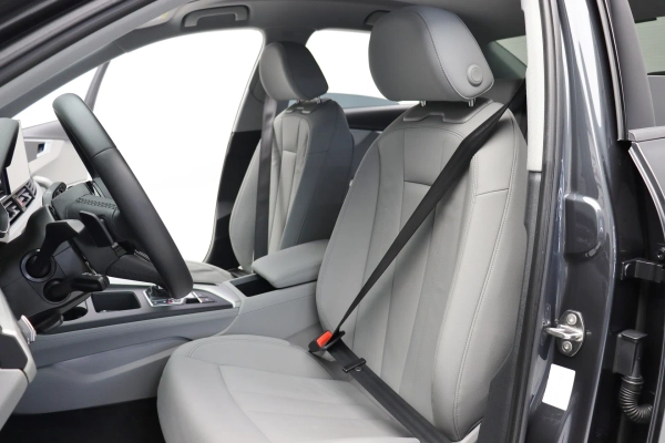 Foto do veiculo AUDI A4 PRESTIGE