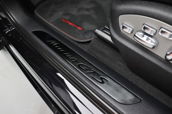 Foto do veiculo PORSCHE MACAN GTS