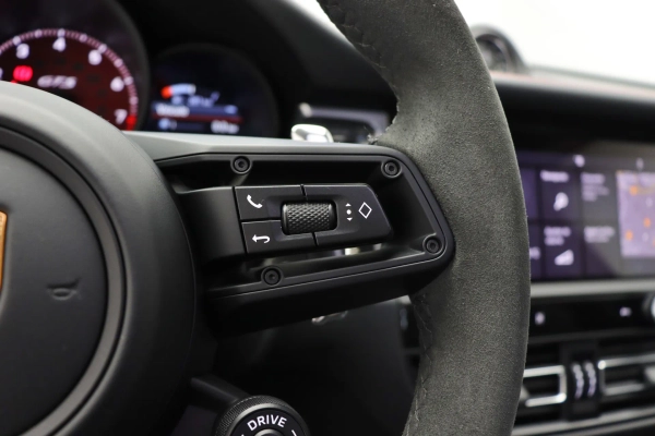 Foto do veiculo PORSCHE MACAN GTS