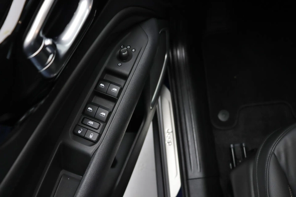 Foto do veiculo JEEP COMPASS LIMITED TD350 4X4