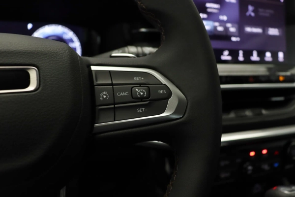 Foto do veiculo JEEP COMPASS LIMITED TD350 4X4