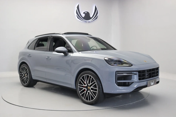 Foto do veiculo PORSCHE CAYENNE S