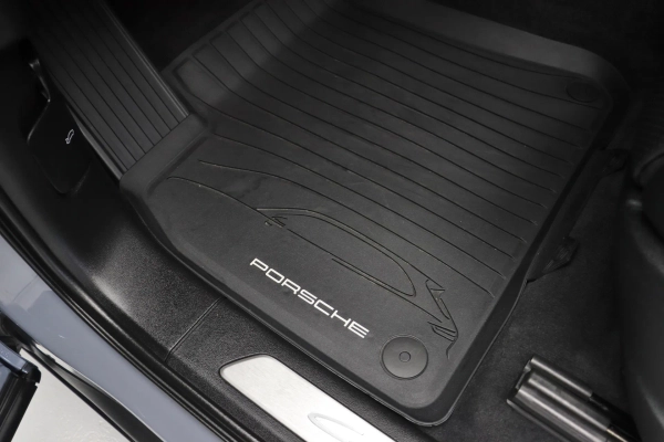 Foto do veiculo PORSCHE CAYENNE S