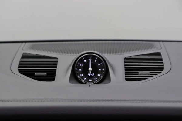 Foto do veiculo PORSCHE CAYENNE S