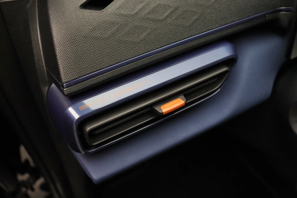 Foto do veiculo BYD DOLPHIN MINI GS