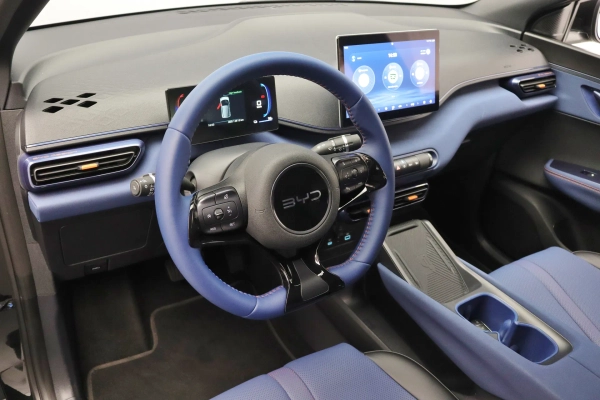 Foto do veiculo BYD DOLPHIN MINI GS