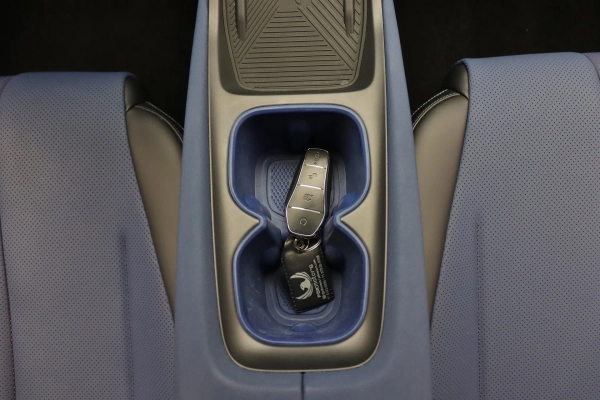 Foto do veiculo BYD DOLPHIN MINI GS