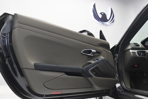 Foto do veiculo PORSCHE CAYMAN S