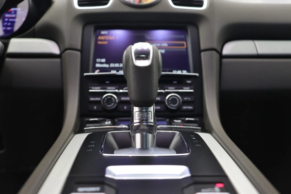 Foto do veiculo PORSCHE CAYMAN S