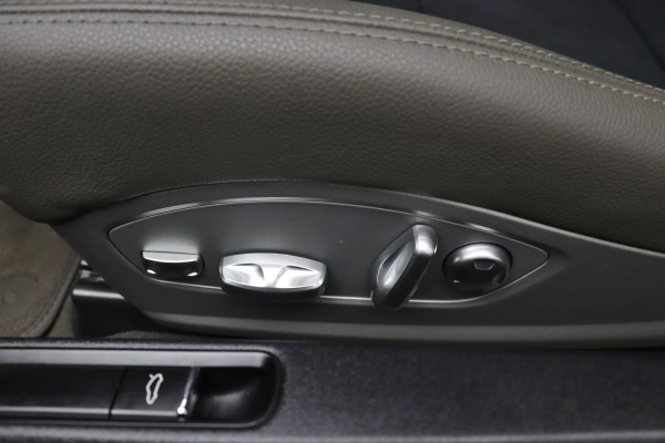 Foto do veiculo PORSCHE CAYMAN S