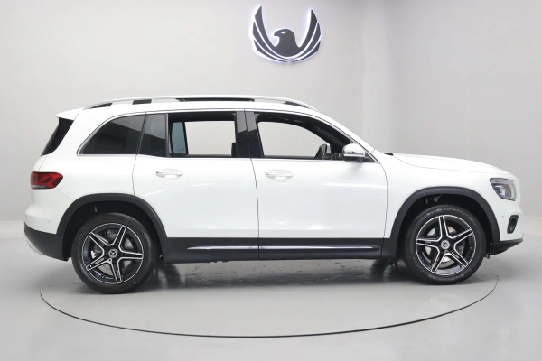 Foto do veiculo MERCEDES-BENZ GLB 200 PROGRESSIVE | 7 LUGARES