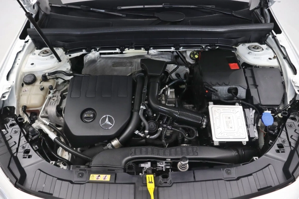 Foto do veiculo MERCEDES-BENZ GLB 200 PROGRESSIVE | 7 LUGARES