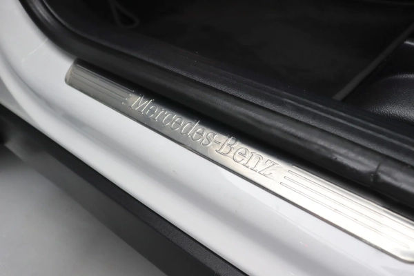 Foto do veiculo MERCEDES-BENZ GLB 200 PROGRESSIVE | 7 LUGARES