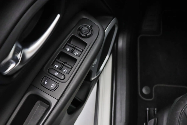 Foto do veiculo JEEP RENEGADE LONGITUDE FLEX