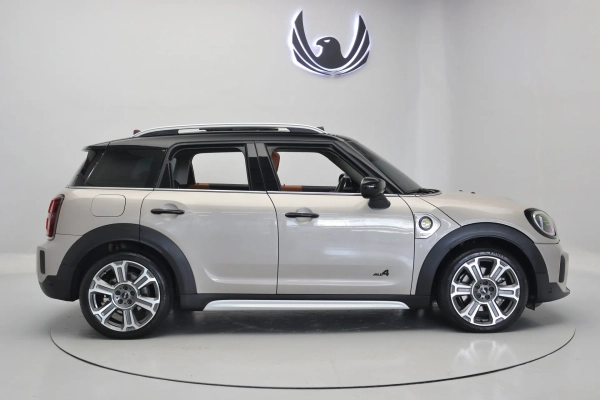 Foto do veiculo MINI COUNTRYMAN S PHEV TOP ALL4