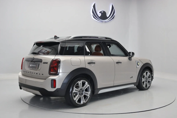 Foto do veiculo MINI COUNTRYMAN S PHEV TOP ALL4