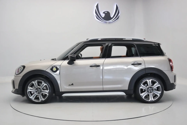 Foto do veiculo MINI COUNTRYMAN S PHEV TOP ALL4