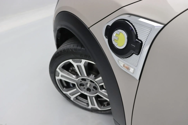 Foto do veiculo MINI COUNTRYMAN S PHEV TOP ALL4