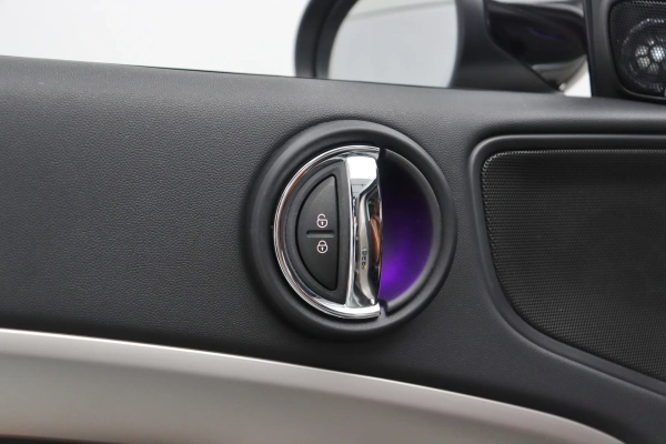 Foto do veiculo MINI COUNTRYMAN S PHEV TOP ALL4