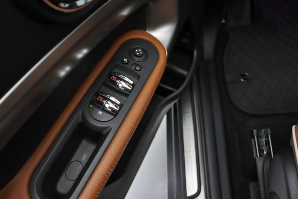 Foto do veiculo MINI COUNTRYMAN S PHEV TOP ALL4