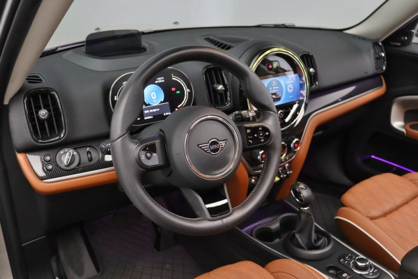 Foto do veiculo MINI COUNTRYMAN S PHEV TOP ALL4