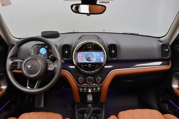 Foto do veiculo MINI COUNTRYMAN S PHEV TOP ALL4