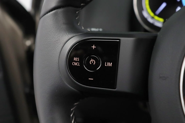 Foto do veiculo MINI COUNTRYMAN S PHEV TOP ALL4