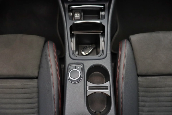 Foto do veiculo MERCEDES-BENZ GLA 250 SPORT