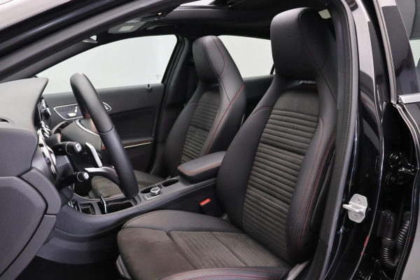 Foto do veiculo MERCEDES-BENZ GLA 250 SPORT