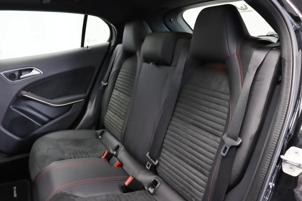 Foto do veiculo MERCEDES-BENZ GLA 250 SPORT