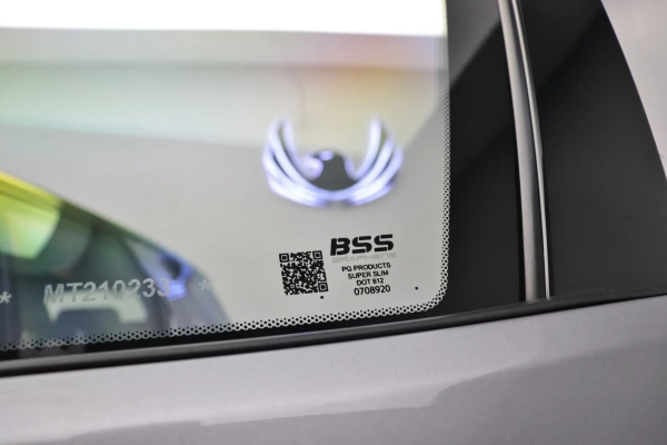 Foto do veiculo LAND ROVER DISCOVERY SPORT P250 SE R-DYNAMIC