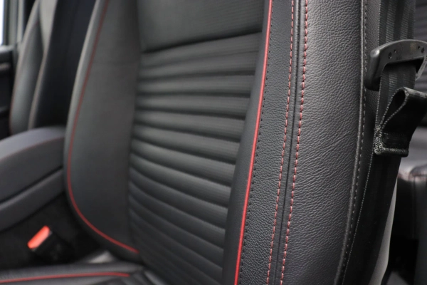 Foto do veiculo LAND ROVER DISCOVERY SPORT P250 SE R-DYNAMIC