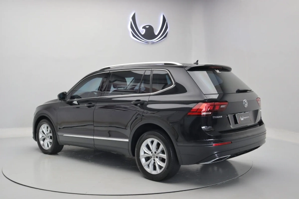 Foto do veiculo VOLKSWAGEN TIGUAN ALLSPACE COMFORTLINE | 7 LUGARES