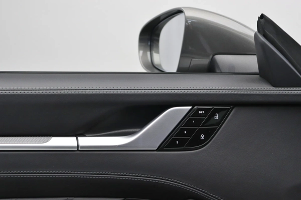 Foto do veiculo PORSCHE 911 TURBO