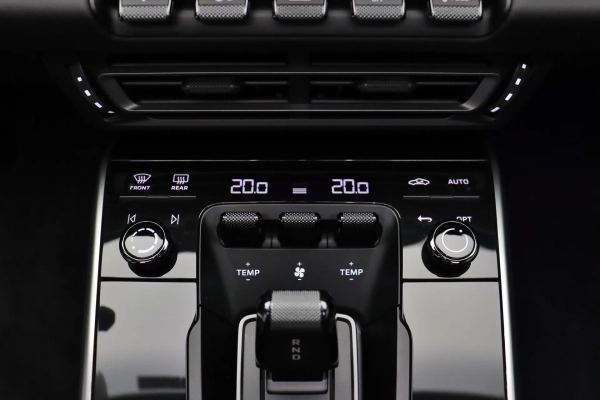 Foto do veiculo PORSCHE 911 TURBO