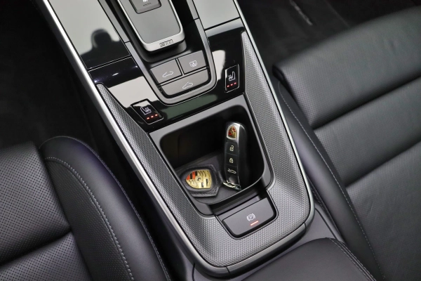 Foto do veiculo PORSCHE 911 TURBO