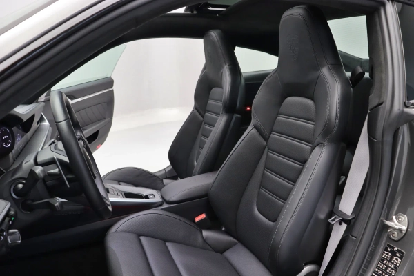 Foto do veiculo PORSCHE 911 TURBO