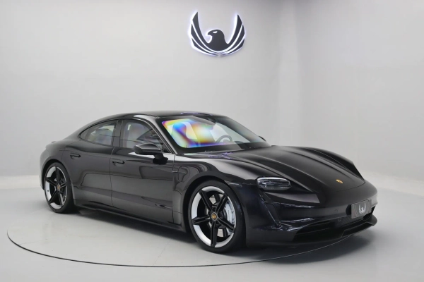 Foto do veiculo PORSCHE TAYCAN 4S