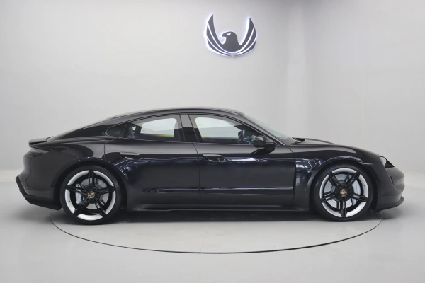 Foto do veiculo PORSCHE TAYCAN 4S